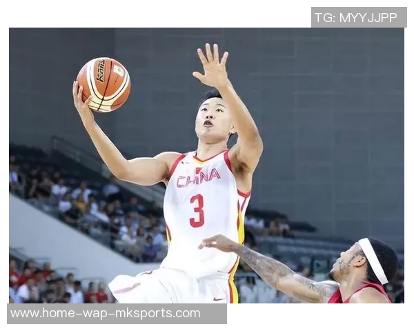 贺希宁：从篮球新星到职业生涯的璀璨之路探索与成长